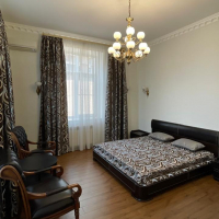 Квартира рядом с парком!